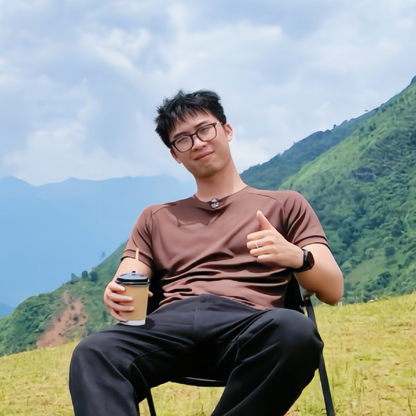 Hoàng Phi Long